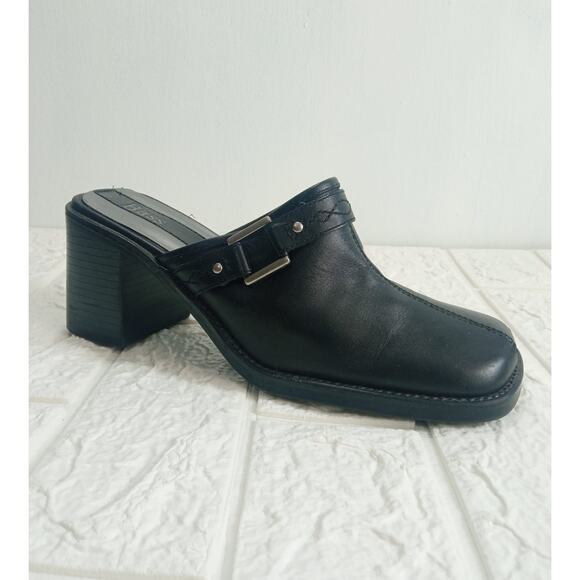 Bass Shoes - Vintage 90's Bass Leather Chunky Heels Womens Black Leather Buckle Y2K Size 7M